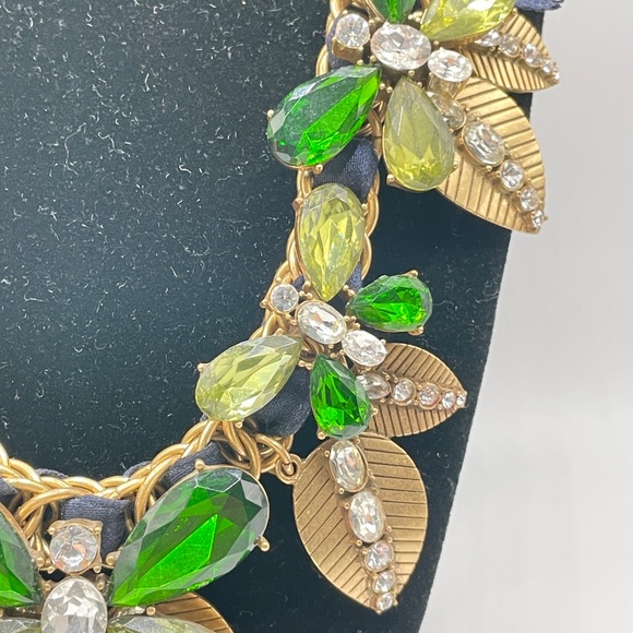 Ann Taylor Statement Necklace Gold Tone Vintage Glass Green Butterfly Rhinestone - Picture 12 of 14